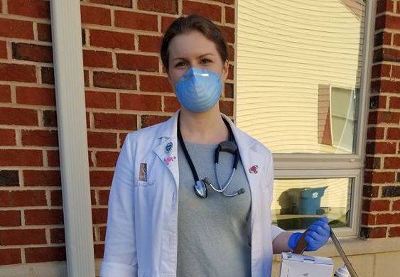 Curbside Care: Ginny Bowers’ “Mobile Midwifery” Reduces Patient Exposure