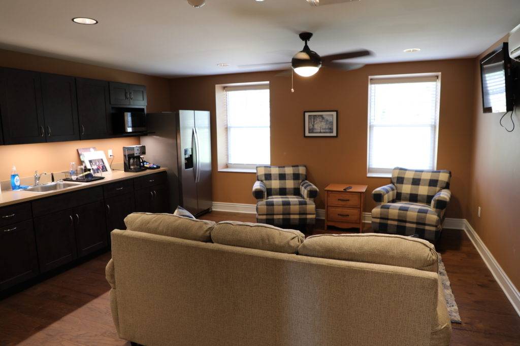 Frontier Nursing University common area in the Student Lodge.